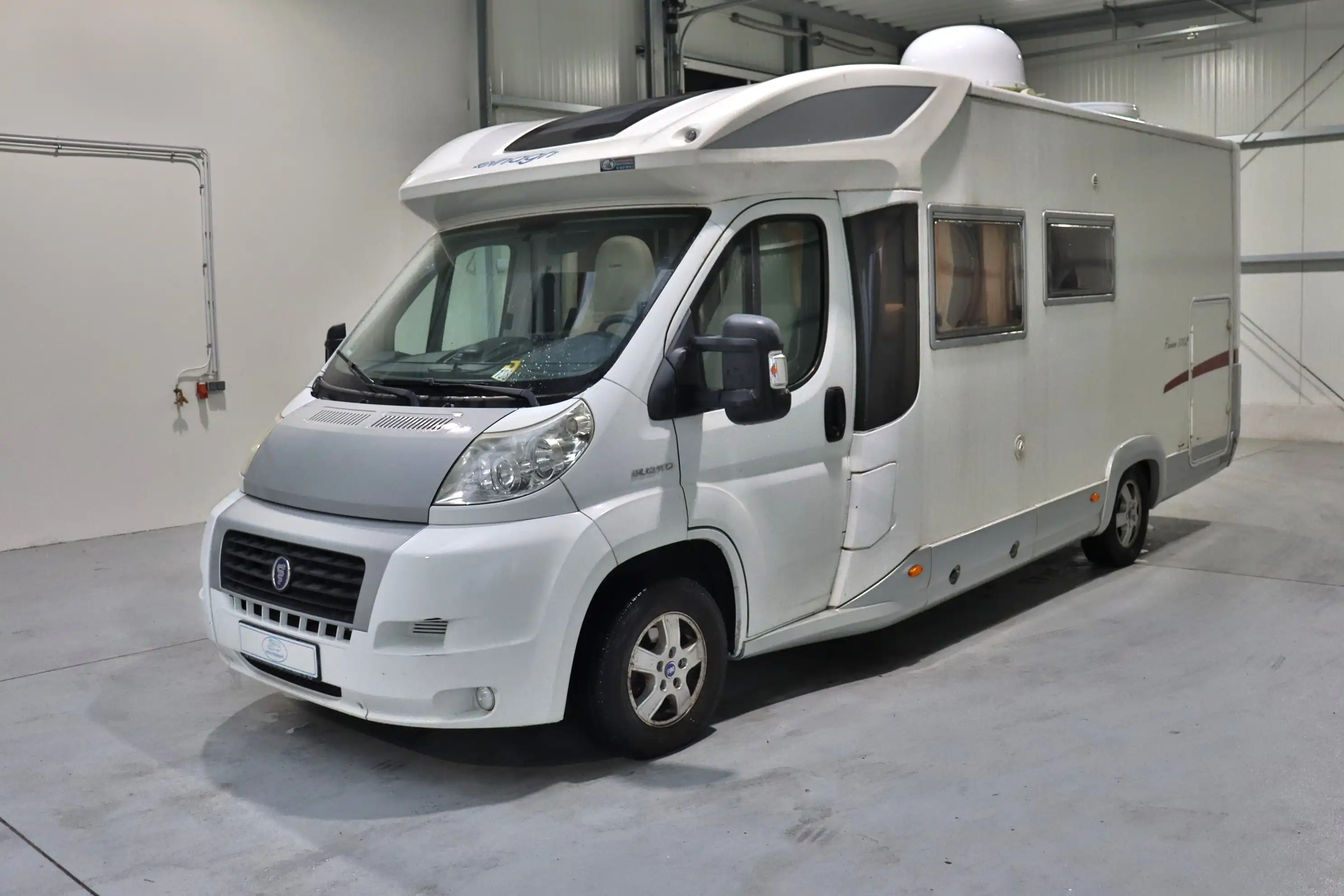 ELNAGH Prince 570 L