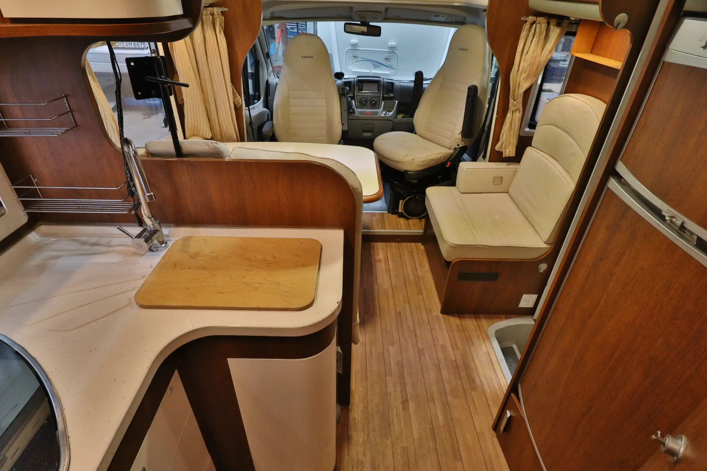 ELNAGH Prince 570 L