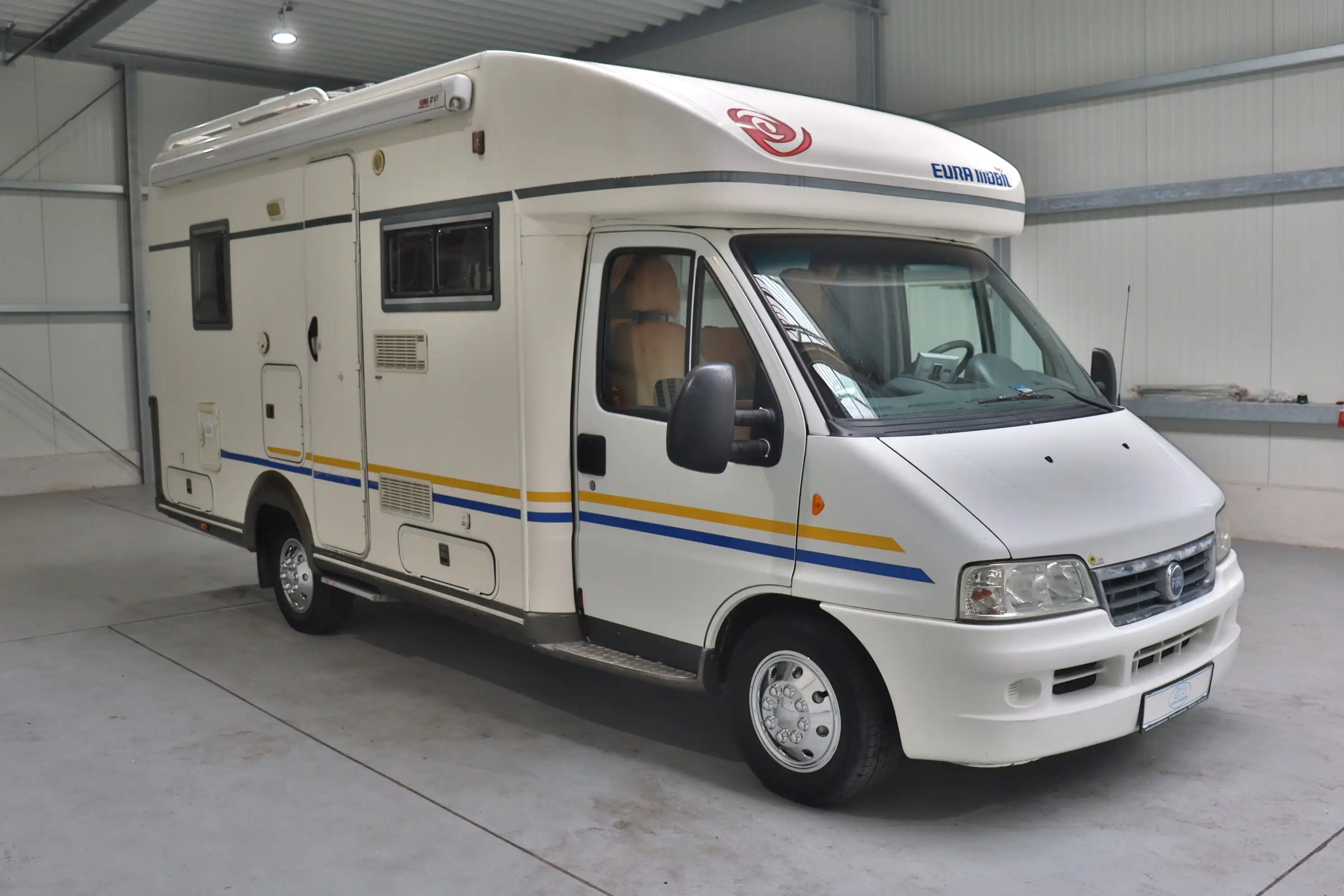 EURAMOBIL Contura 642