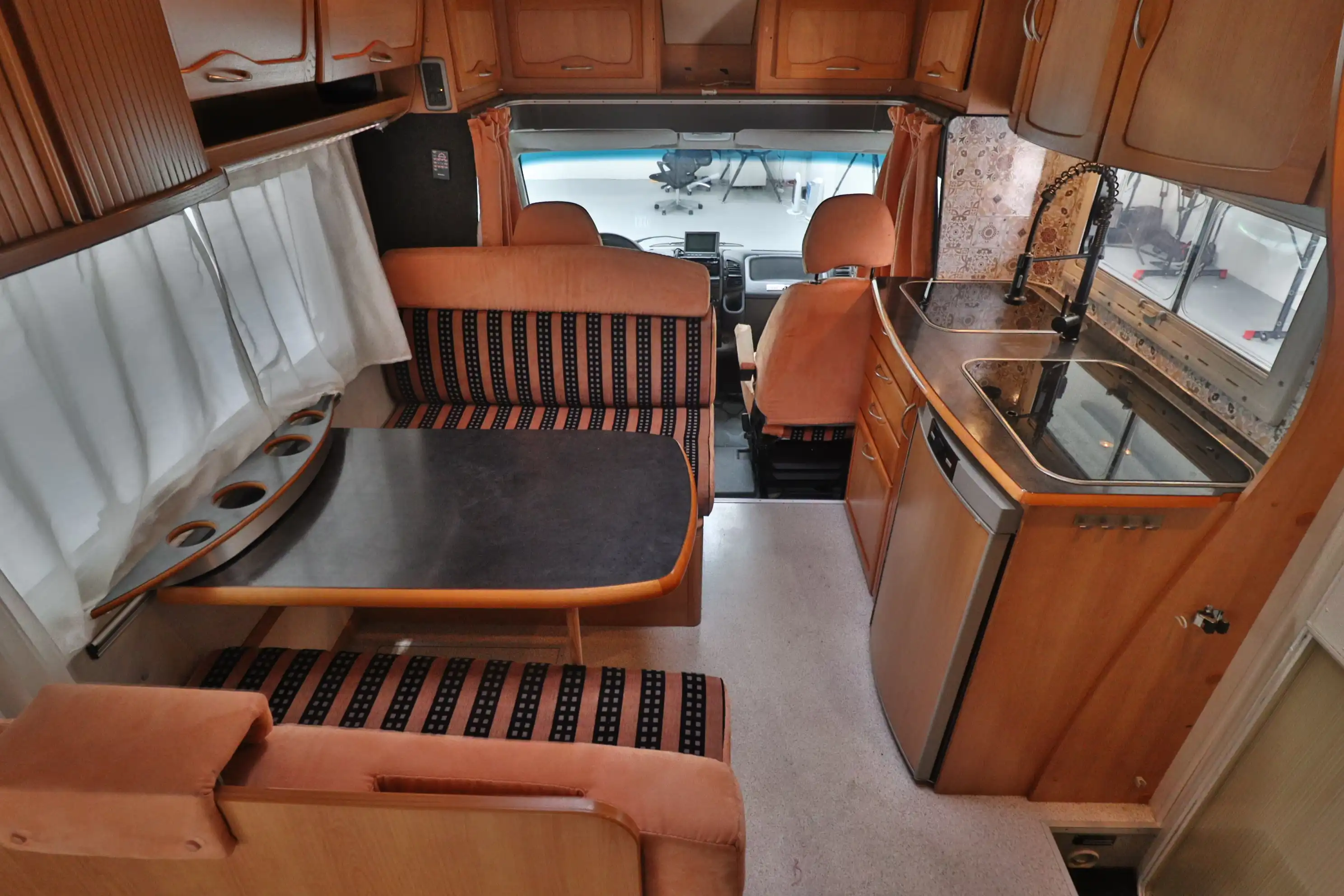 EURAMOBIL Contura 642