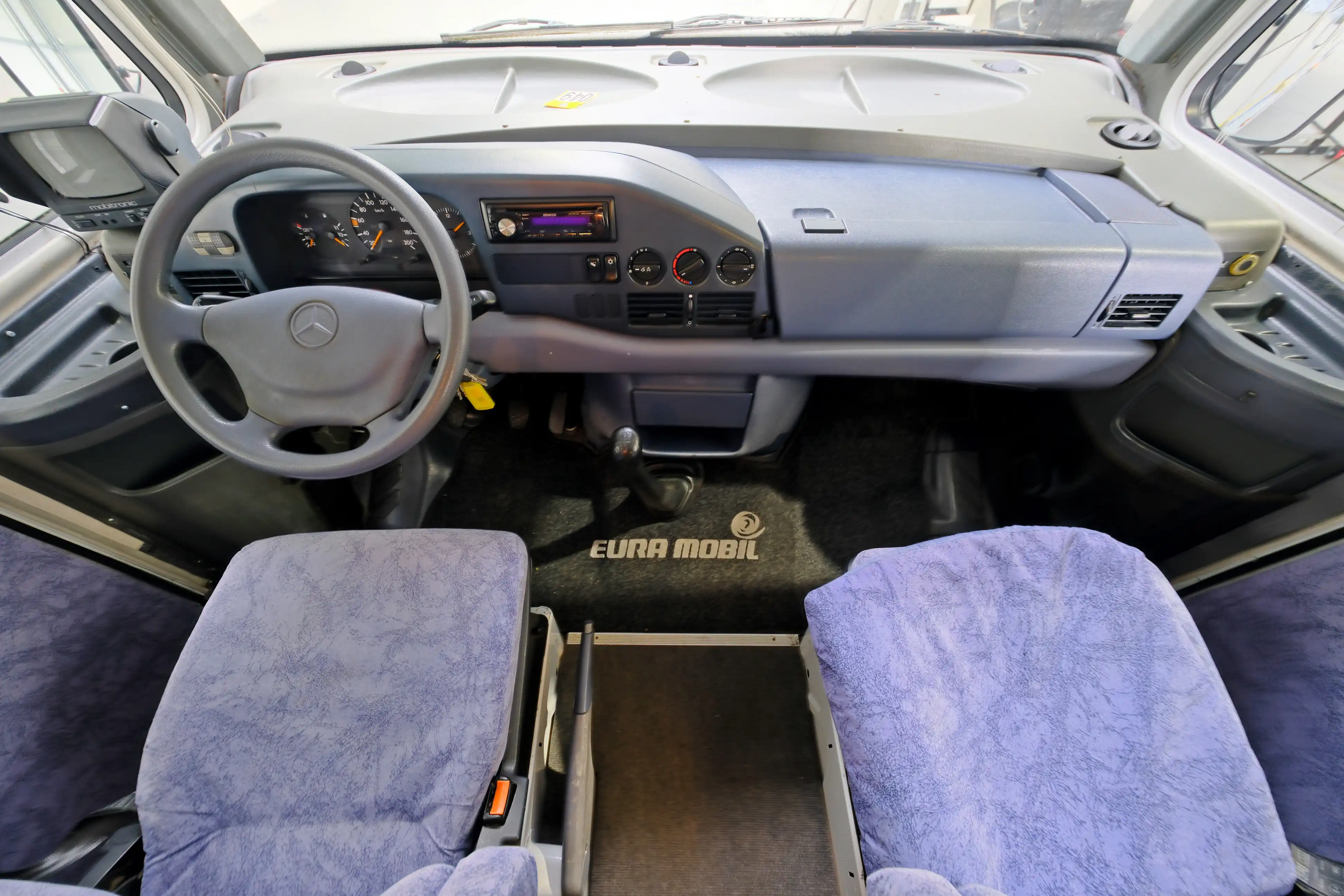 EURAMOBIL Integra 