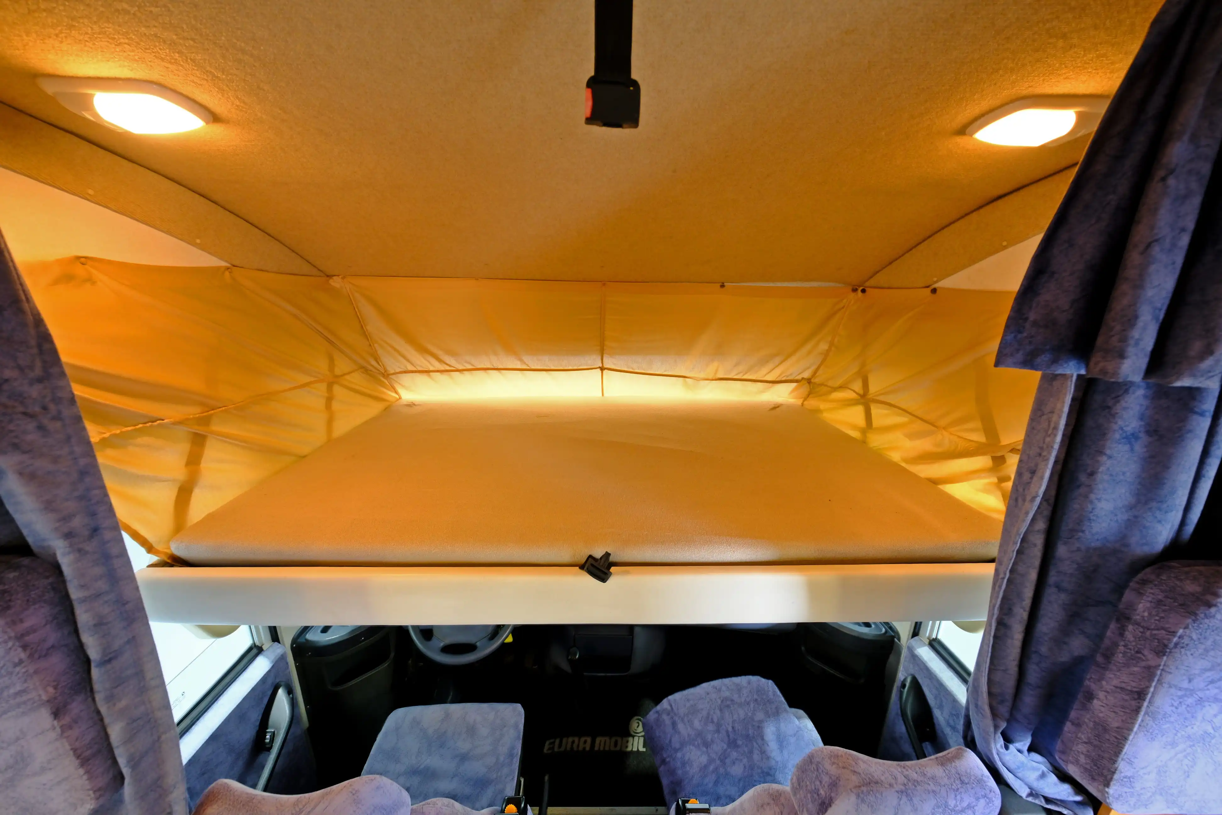 EURAMOBIL Integra 