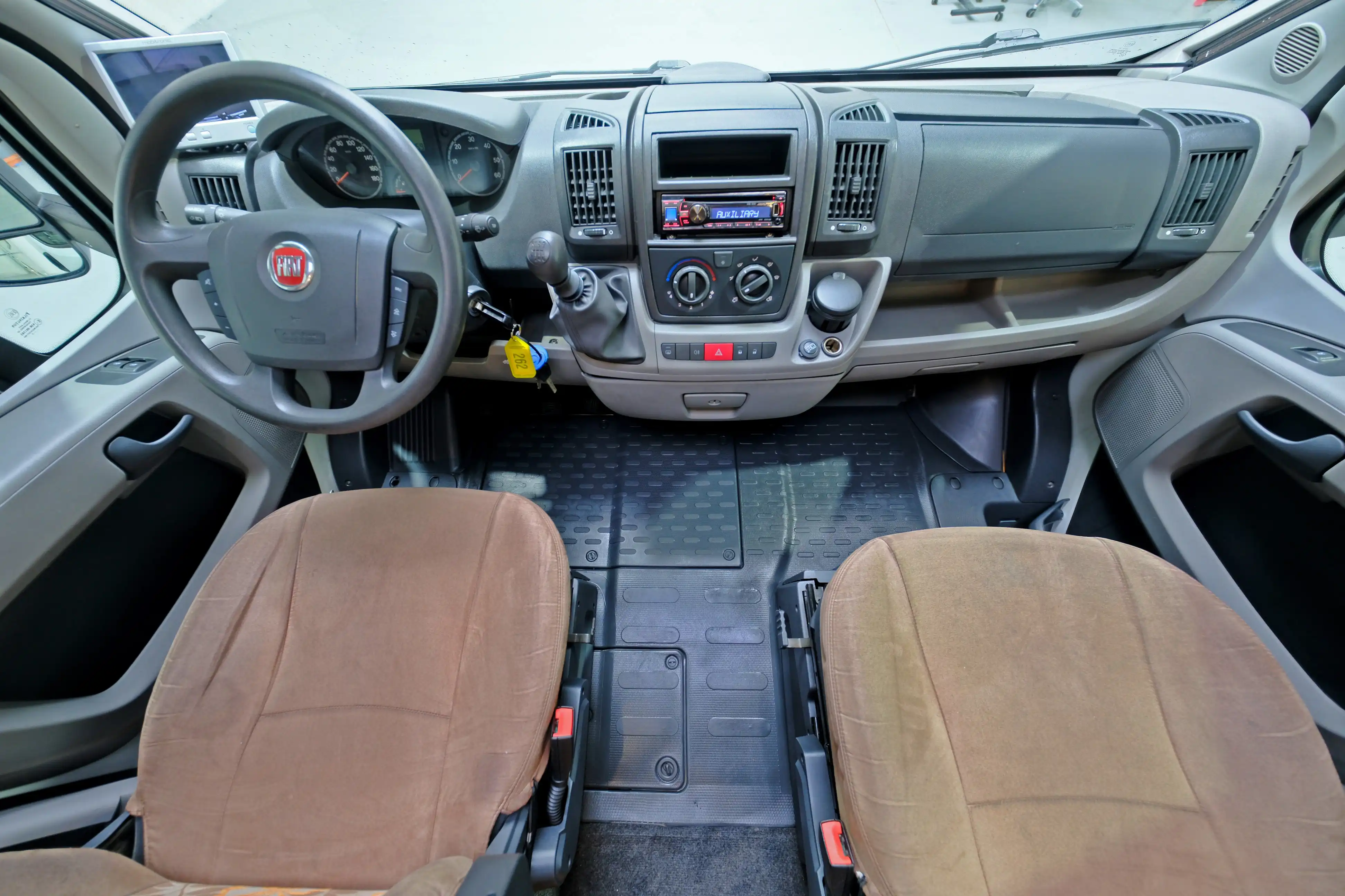 EURAMOBIL T 700 EB 
