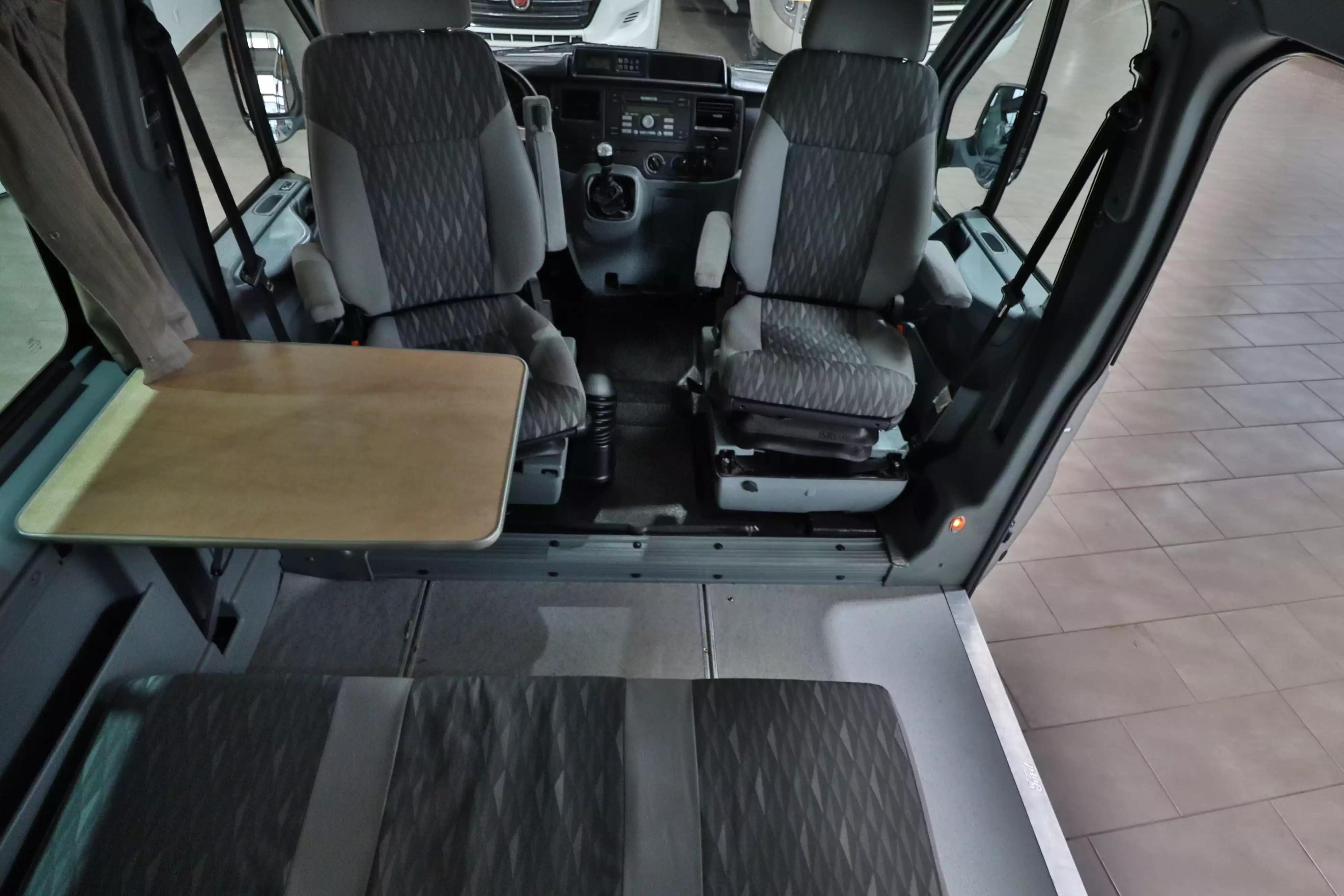 FORD Nugget