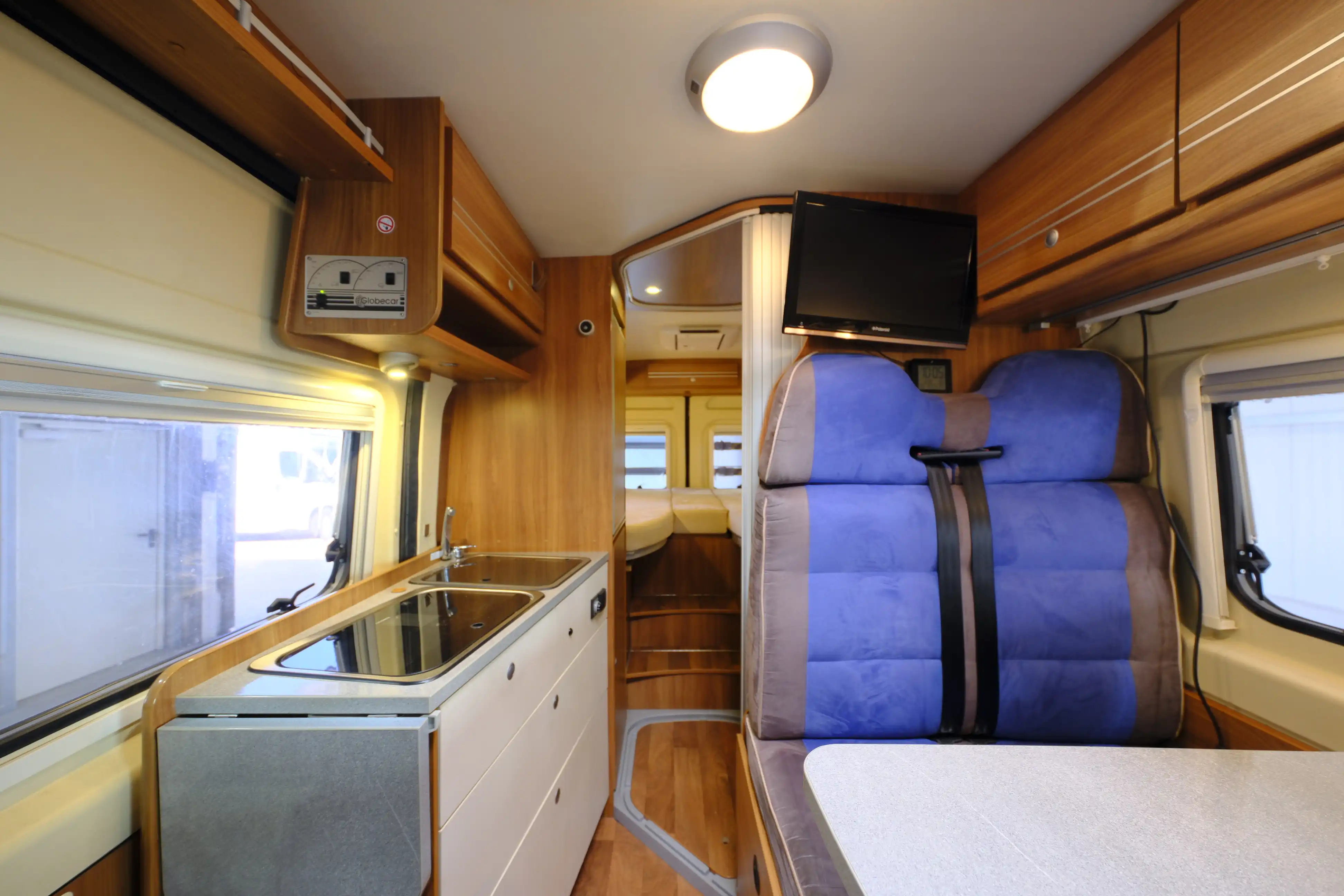 GLOBECAR Campscout