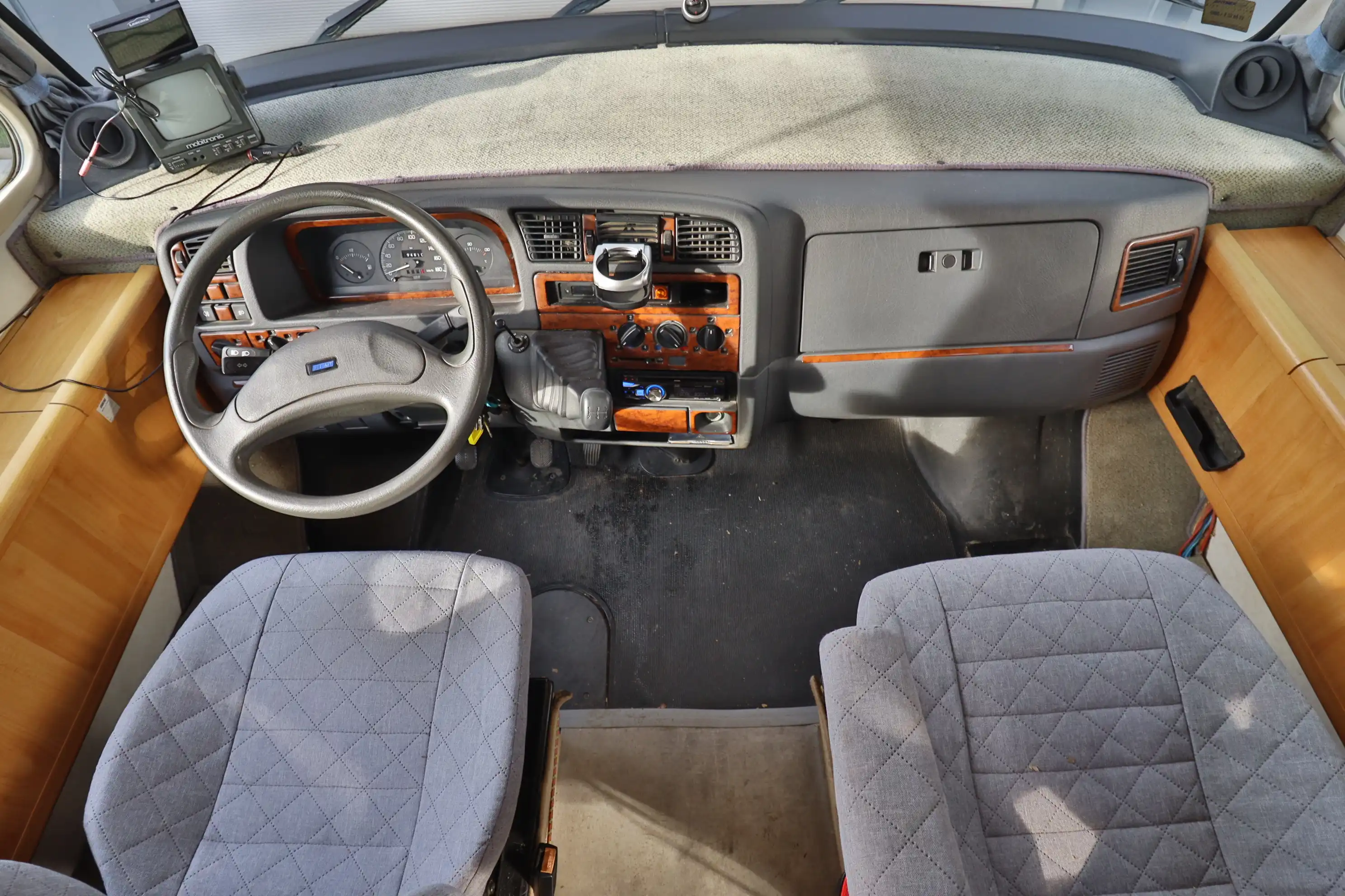 HYMER-ERIBA B 644