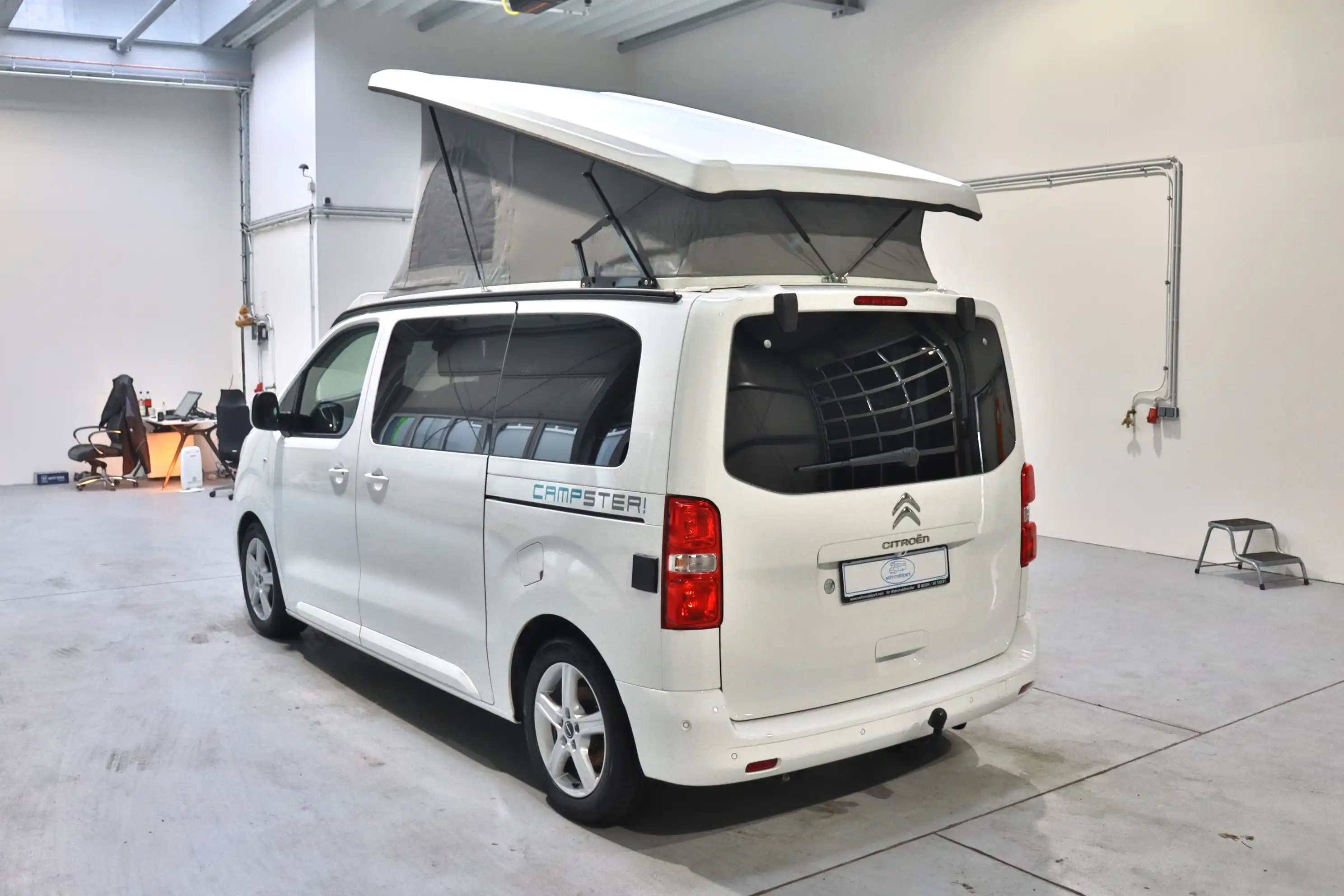 POESSL Campster