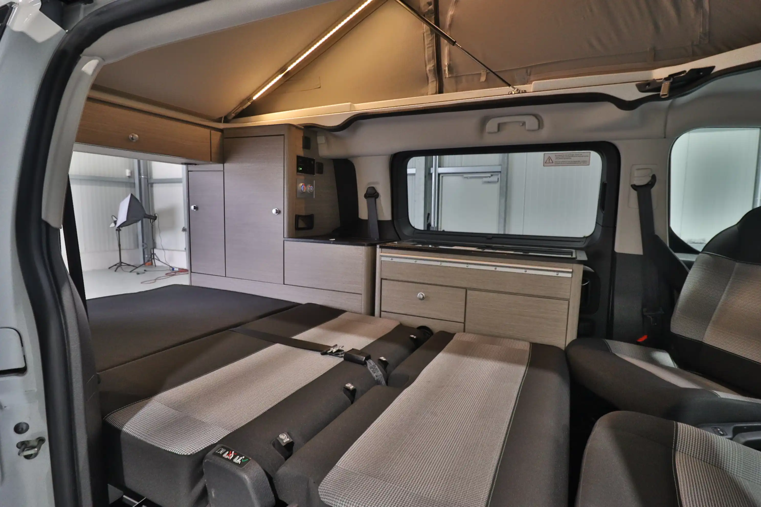 POESSL Campster