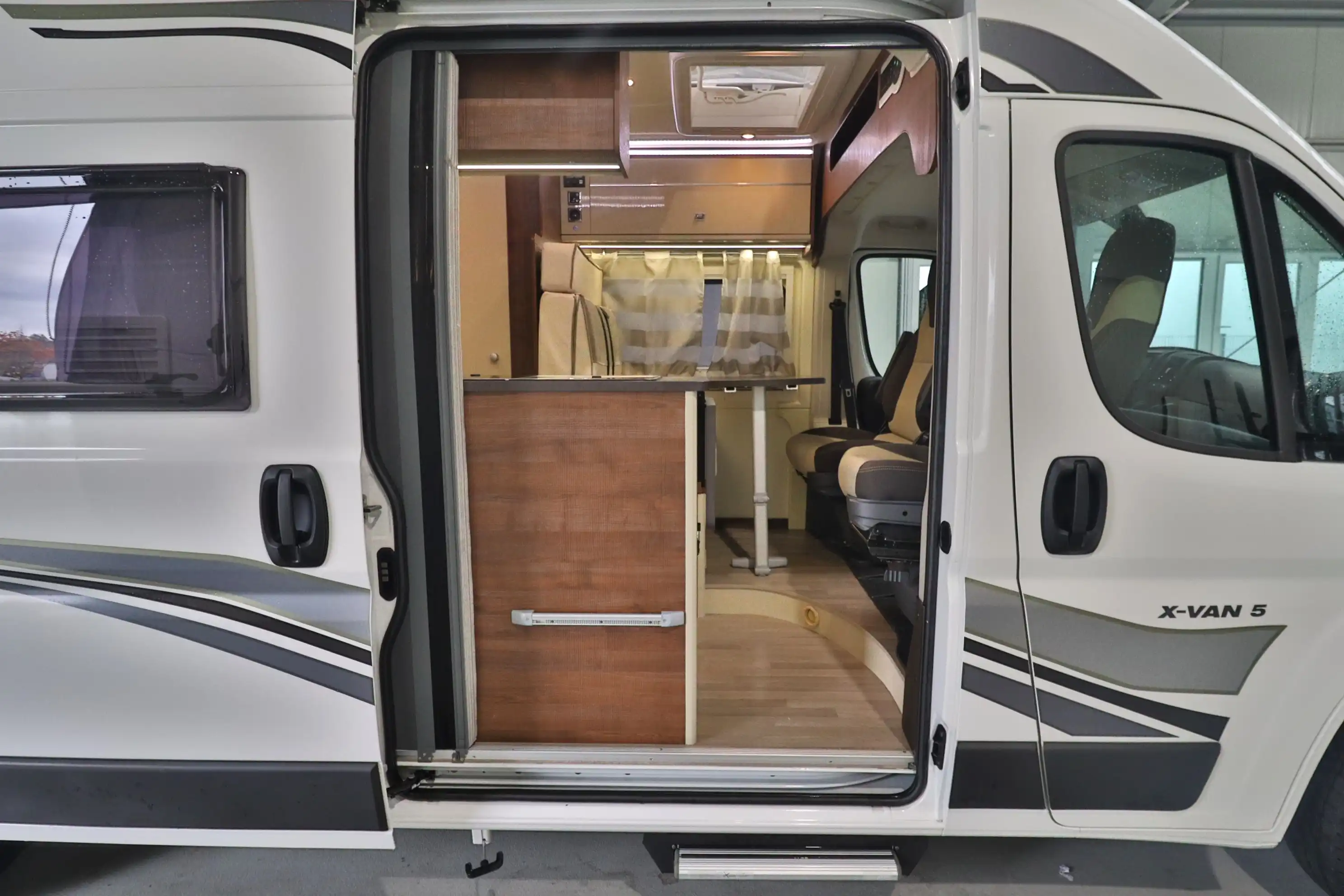 XGO X-VAN 5