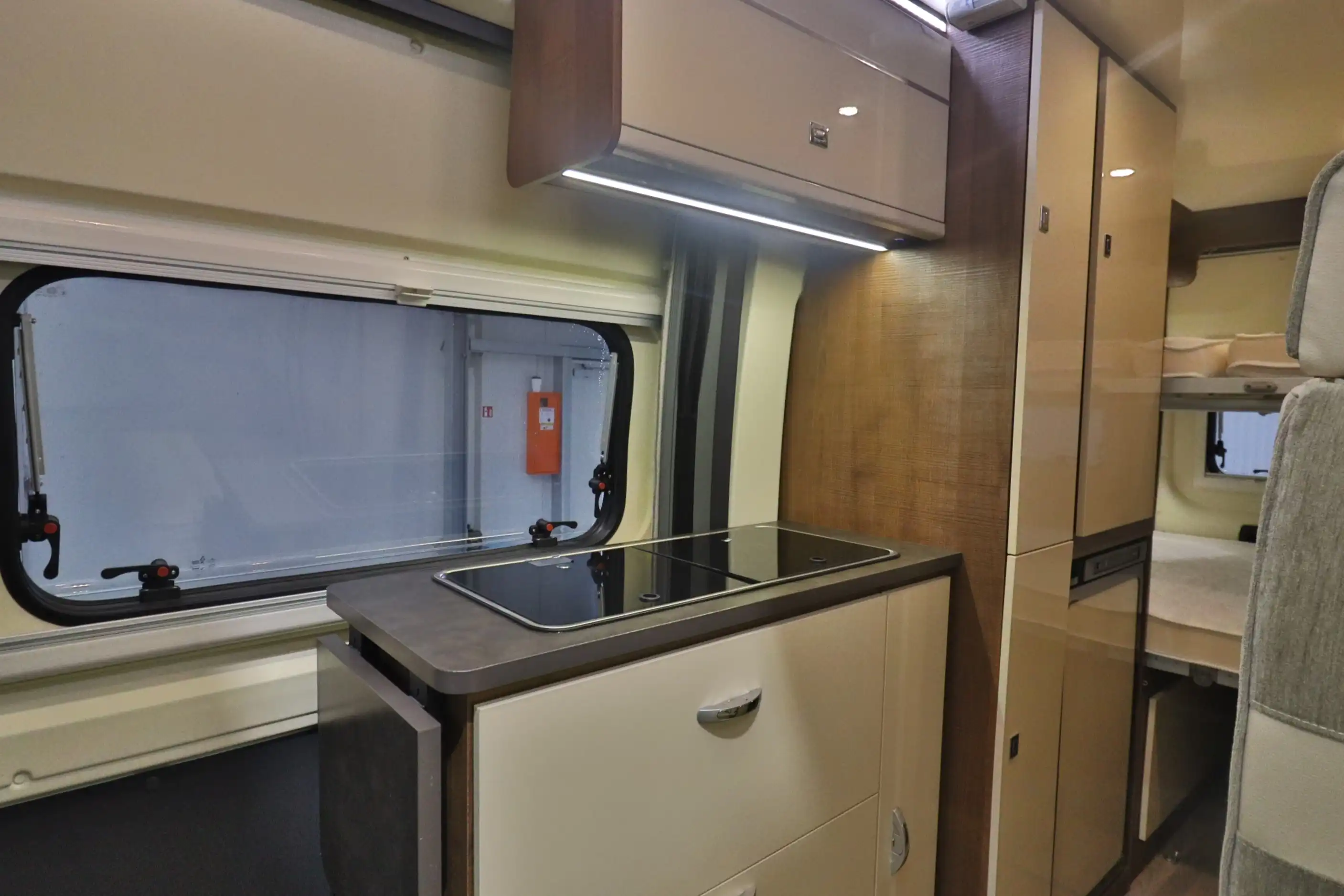 XGO X-VAN 5
